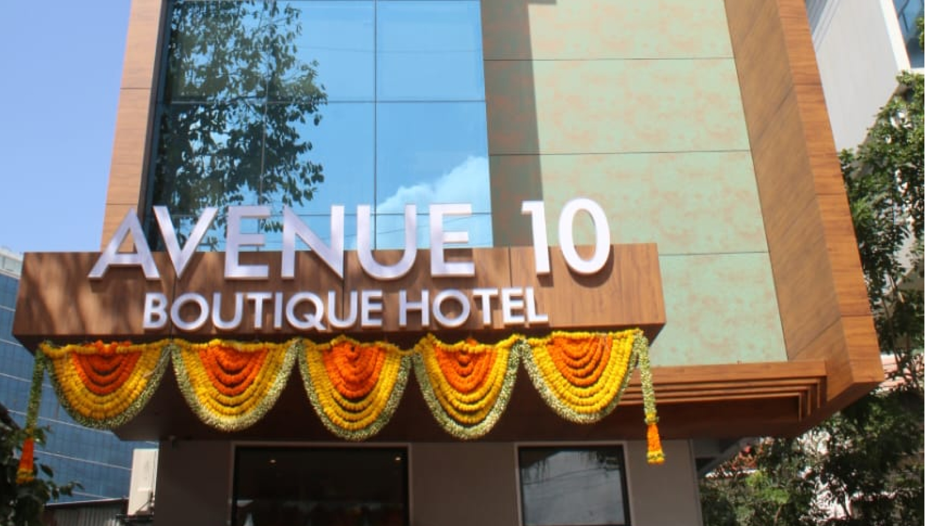 Avenue 10 Boutique Hotel About us 1